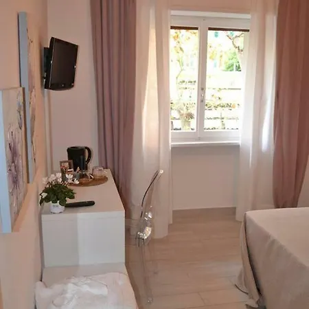 Le Del Corso Guest house