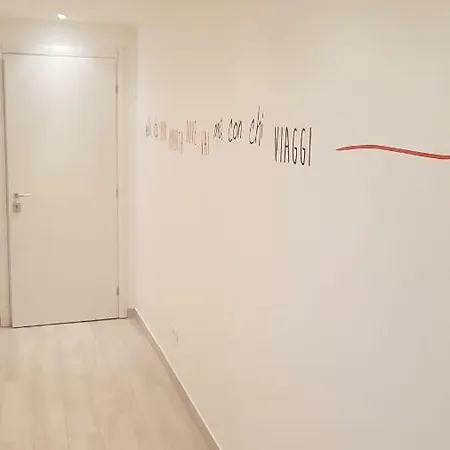 בית הארחה Le Del Corso סנרמו