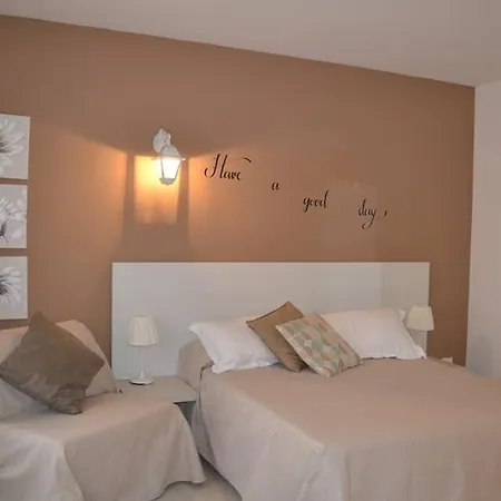 Le Del Corso 4* סנרמו